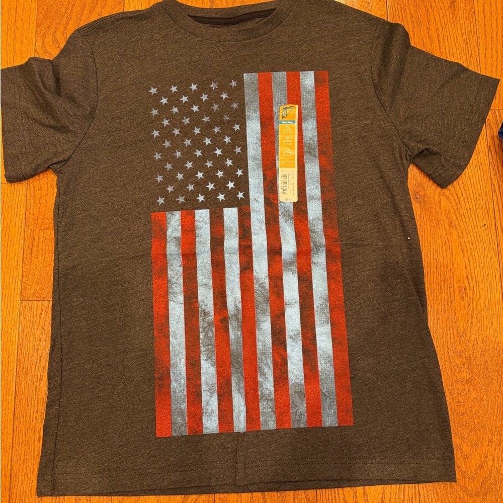 Patriotic Kids T-Shirt - Dark grey with Red and Blue Flag Design